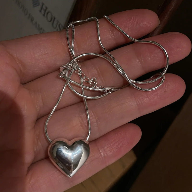 Metal Love Heart Pendant Necklace